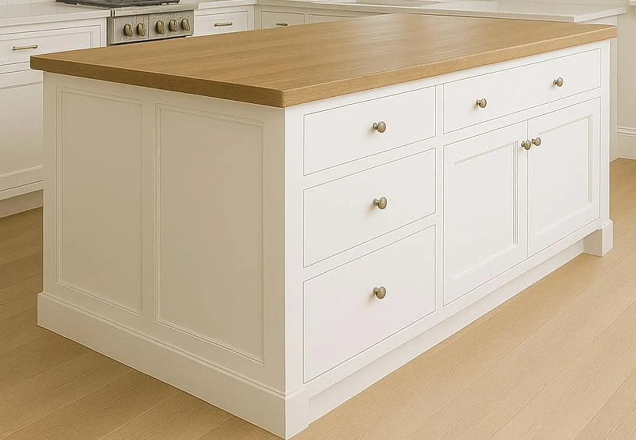 Made to Order – Bright & Airy Hampton Style Modern Kitchen Island