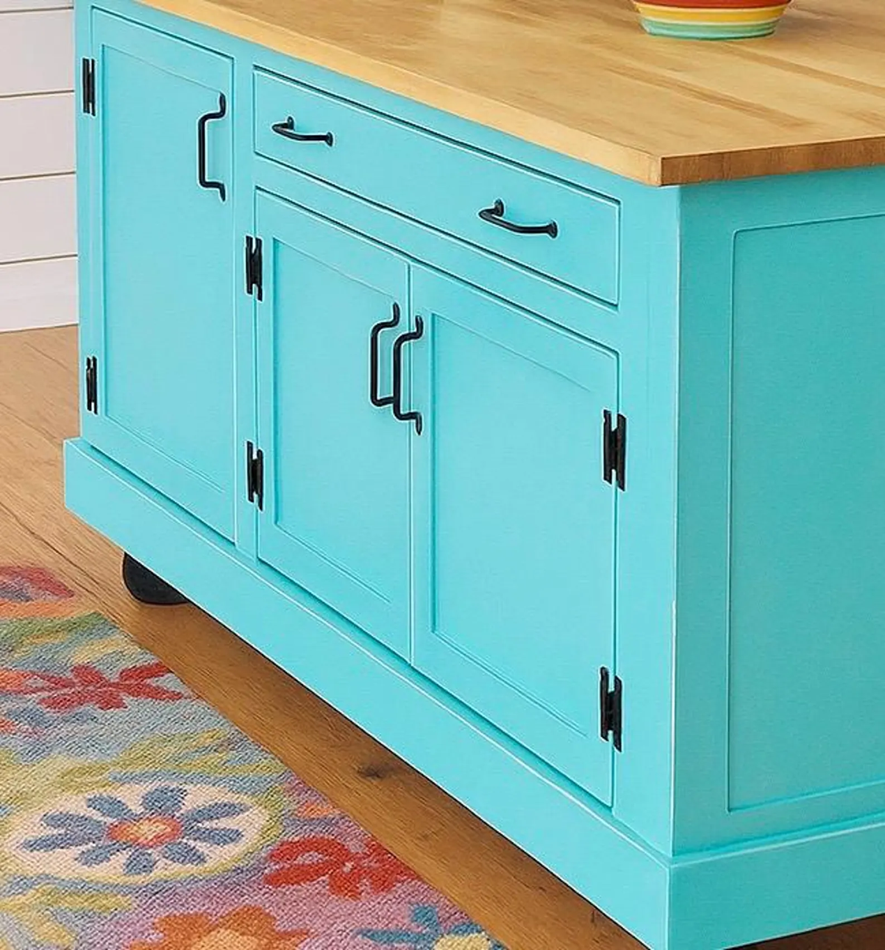 Kitchen Island Designs – Custom Farmhouse & Modern Kitchen Island
